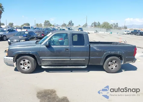 2003 Chevrolet Silverado 1500 Ls из США, поврежденный, VIN 2GCEC19T131283548